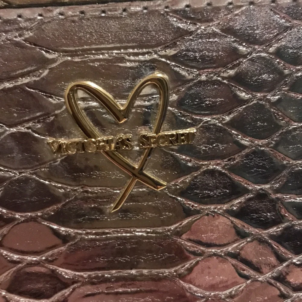 Victorias Secret stylish snake